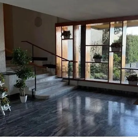 Appartamento Rappallina Bilocale Vista Mare Con Piscina