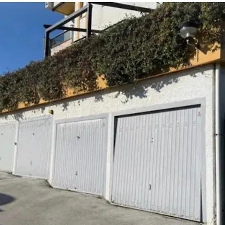 Appartamento Rappallina Bilocale Vista Mare Con Piscina