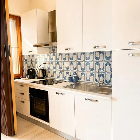 Rappallina Bilocale Vista Mare Con Piscina Appartamento Rapallo